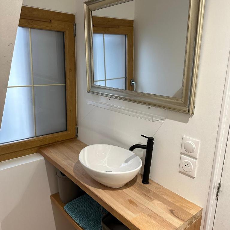 Superbe appartement proche centre ville, thermes - Apartment mit 1 Schlafzimmer - 11