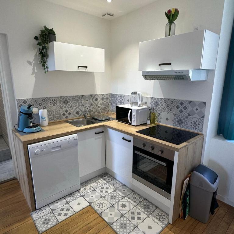 Jolie T2. Proche centre ville, aquensis et thermes - One-Bedroom Apartment - 3
