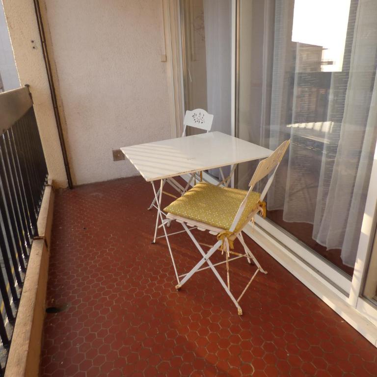 A 2 pas du Port et de la Plage - Appartement 2 chambres - parking - Saint-Cyprien plage - Appartement 2 Chambres - 9