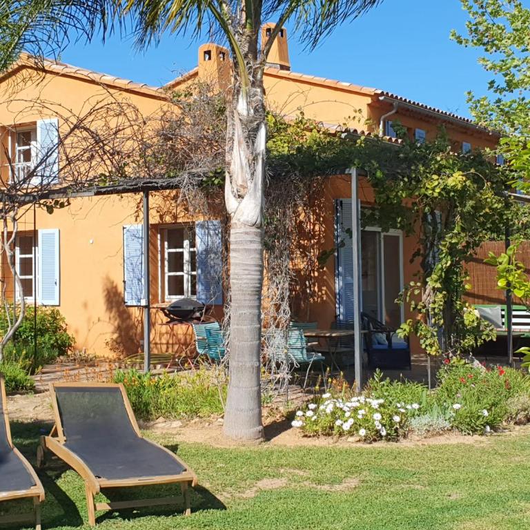 House With Garden And Sea View - Ferienhaus - 46