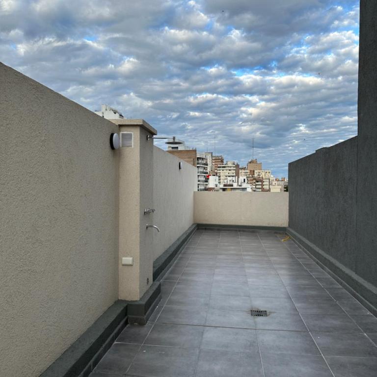 Departamento luminoso a estrenar con balcón - Apartamento de 1 dormitorio - 24