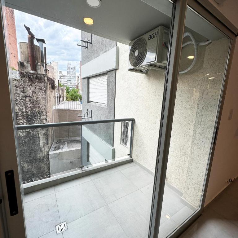 Departamento luminoso a estrenar con balcón - Apartamento de 1 dormitorio - 16