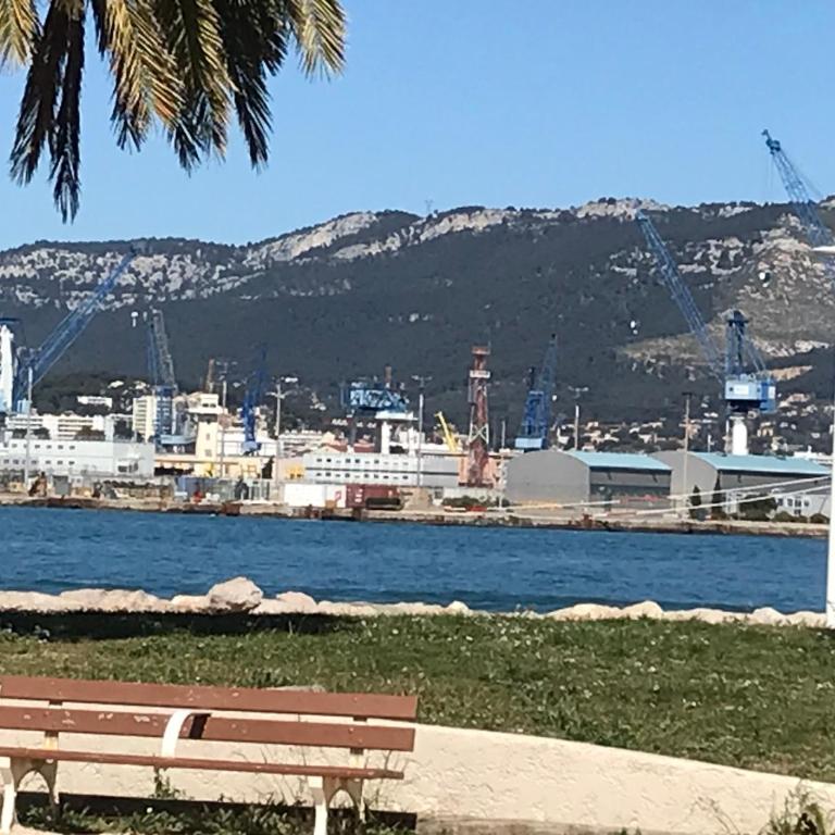 Tout confort Toulon centre appartement 3 chambres, vue sur la Rade - Appartamento con 3 Camere da Letto - 15