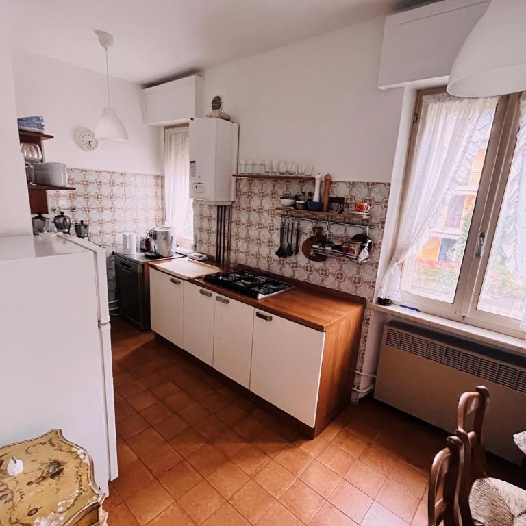 Apartment Al Lago, Torri del Benaco - Apartamento de 3 dormitorios - 12