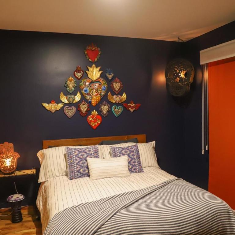 Luxurious Mid Century Modern folk art home - Casa de 4 dormitorios - 19