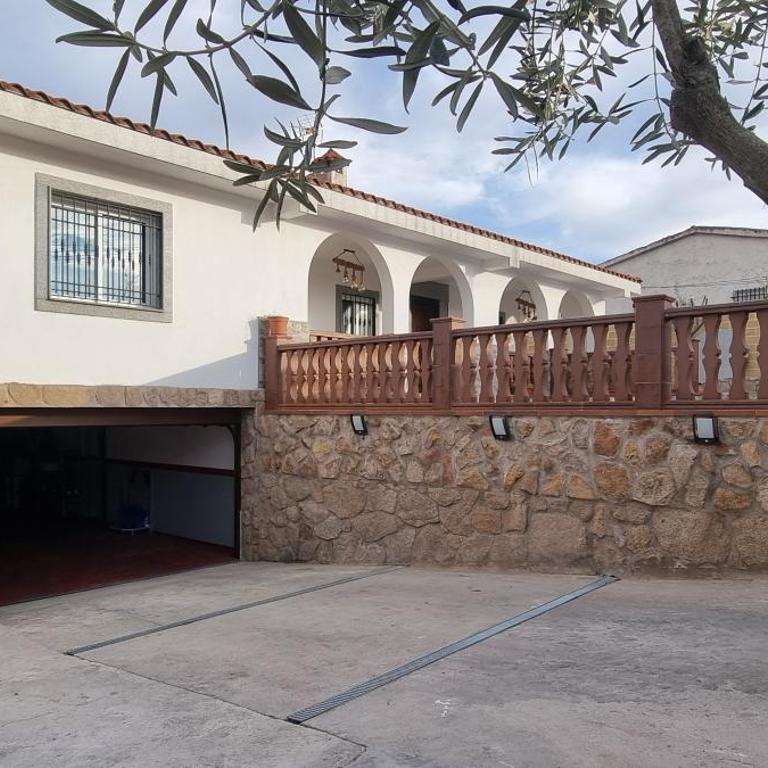 Villa los Cantos - Casa de 5 dormitorios - 10