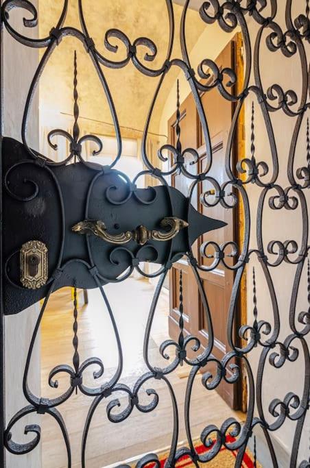 Casa Aldrovandi: Elegante e in Centro Storico - Appartamento con 2 Camere da Letto - 18