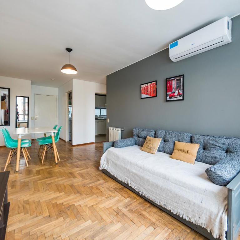 Felix Frías 108 B General Paz Edificio con Pileta - Apartamento de 1 dormitorio - 1