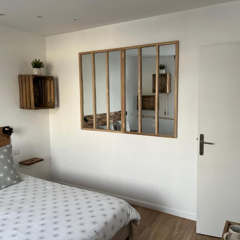 Villa Trémail - La plage au pied de votre chambre - Chambre Double – Vue sur Cour - 11