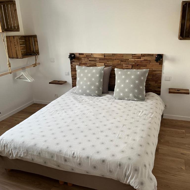 Villa Trémail - La plage au pied de votre chambre - Chambre Double – Vue sur Cour - 9