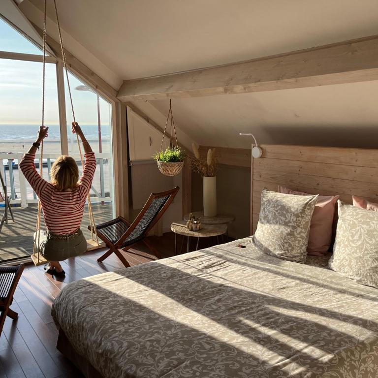 Villa Trémail - La plage au pied de votre chambre - Chambre Double Deluxe - Vue sur Mer - 18
