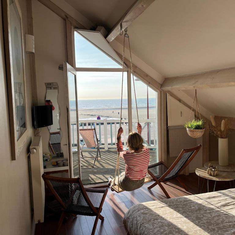 Villa Trémail - La plage au pied de votre chambre - Chambre Double Deluxe - Vue sur Mer - 23