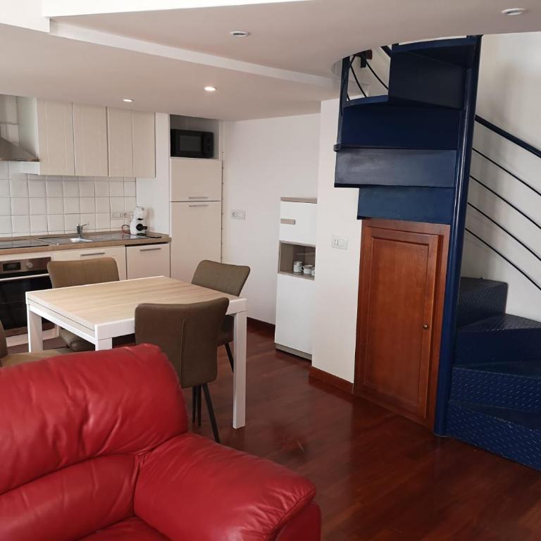 Marina Apartment City Centre - Two-Bedroom Apartment - 4