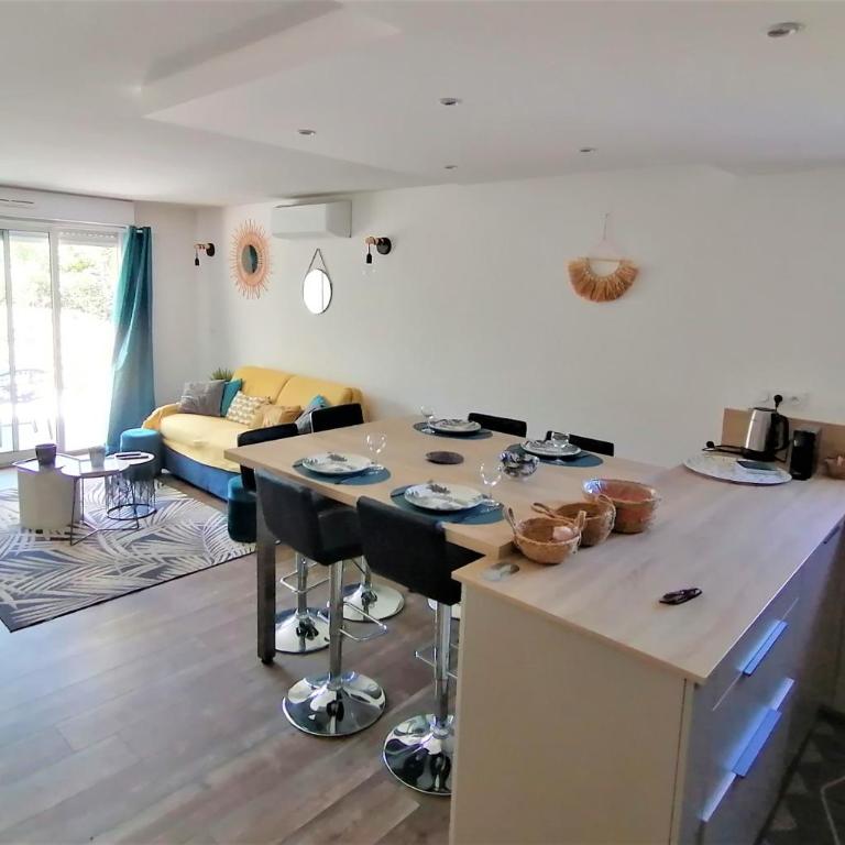 Cosy Appart St Raph, piscine résidence, proche mer - Appartamento con 1 Camera da Letto - 11