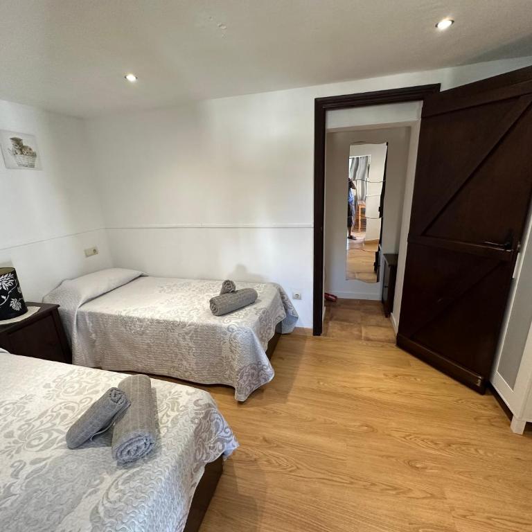 Dream villa with heated swimming pool, jacuzzi - Villa - 21