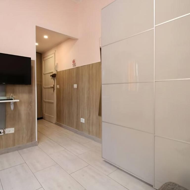 [Milan sweet home] Metro, Linate e Sky studio - Appartamento con 1 Camera da Letto - 12