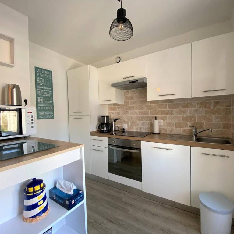 Appartement rénové 5 personnes avec balcon au centre de Perros-Guirec - FR-1-368-382 - Apartment - 3