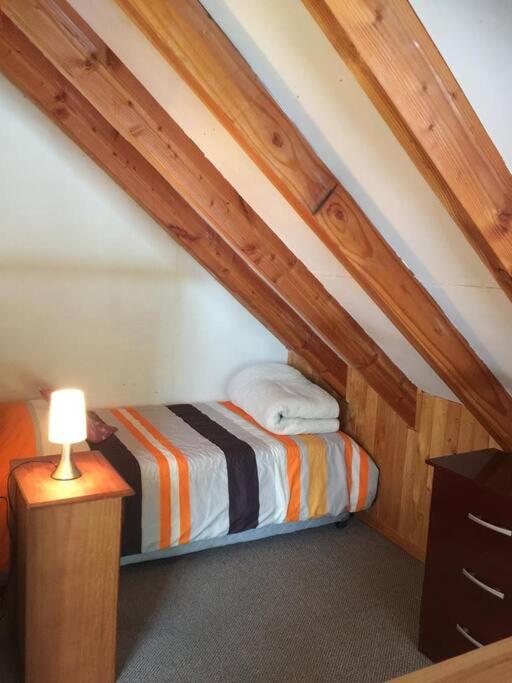 Agradable Cabaña inserta en bosque nativo - Casa de 4 dormitorios - 12