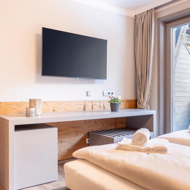 Saalbach Suites by ALPS RESORTS - Juniorsuite for 2 persons - 4