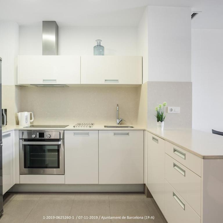 Flateli Navas A01 - Two-Bedroom Apartment - 3