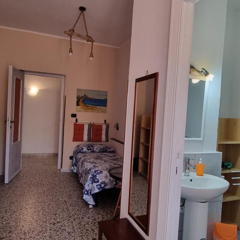 B&B Jamba - Twin Room with Private Bathroom and Balcony - 5