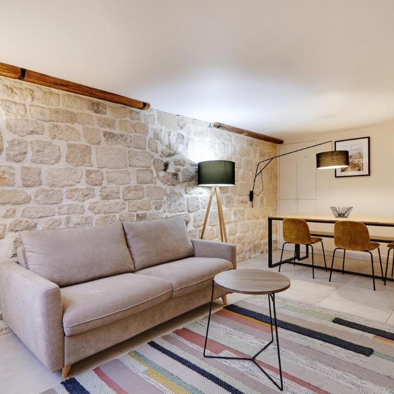 Pick A Flat's Apartment on l'Ile de la Cité - Quai de L'Horloge - Appartement 2 Chambres - 5