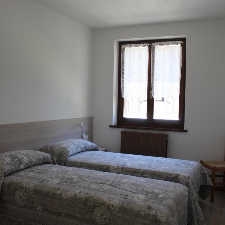 Casa Pineta - Appartamento con 2 Camere da Letto e Balcone - 25