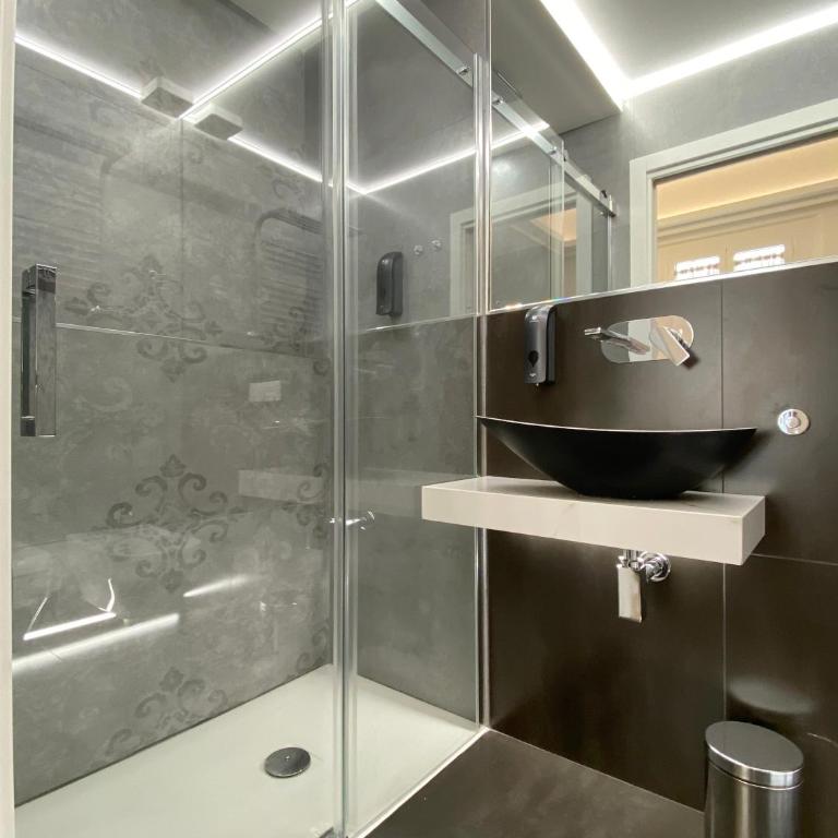 Casa Granatelli - Double Room with Balcony - 3