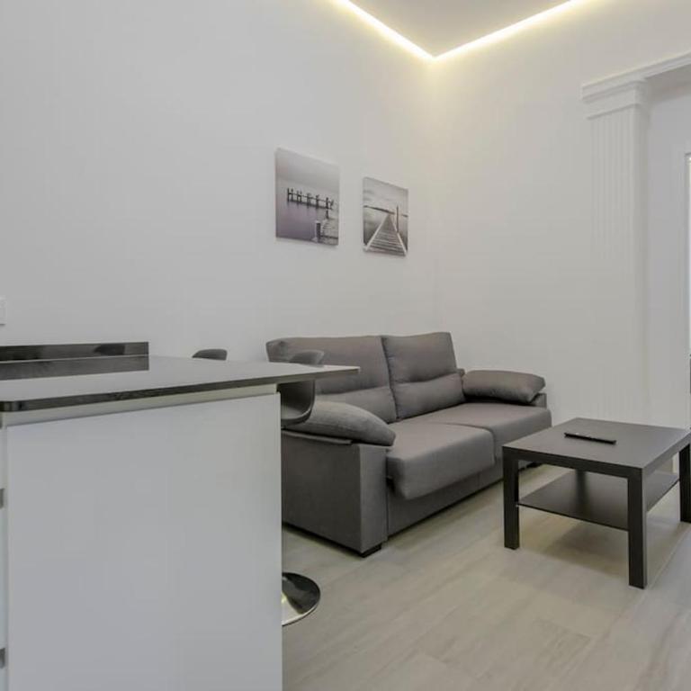 SUARA Apartamentos 2 - One-Bedroom Apartment - 8