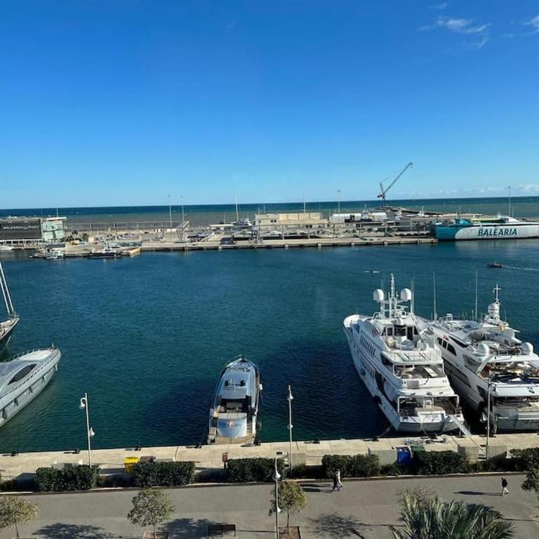 Apartamento céntrico con vistas espectaculares - Apartamento de 2 dormitorios - 4