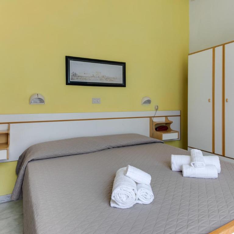 Hotel Villa Merope Room Only and free Coffee - Camera Matrimoniale/Doppia con Letti Singoli - 3