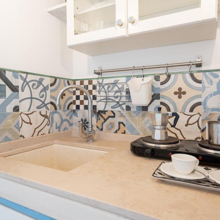 Vico di Ostuni Stone Houses in the Heart of Ostuni by Rentbeat - Casa Vacanze - 13