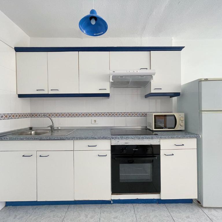 Torres del Sol - Apartamento con vistas al mar - 15