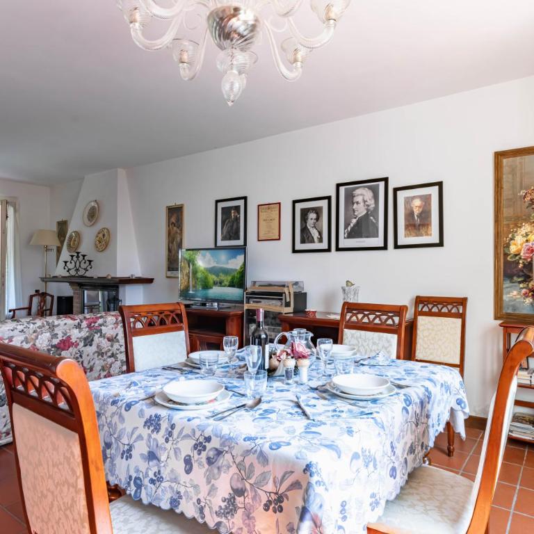 GuestHost - Ponte a Moriano Villa with Private Parking&Garden! - Two-Bedroom Villa - 4