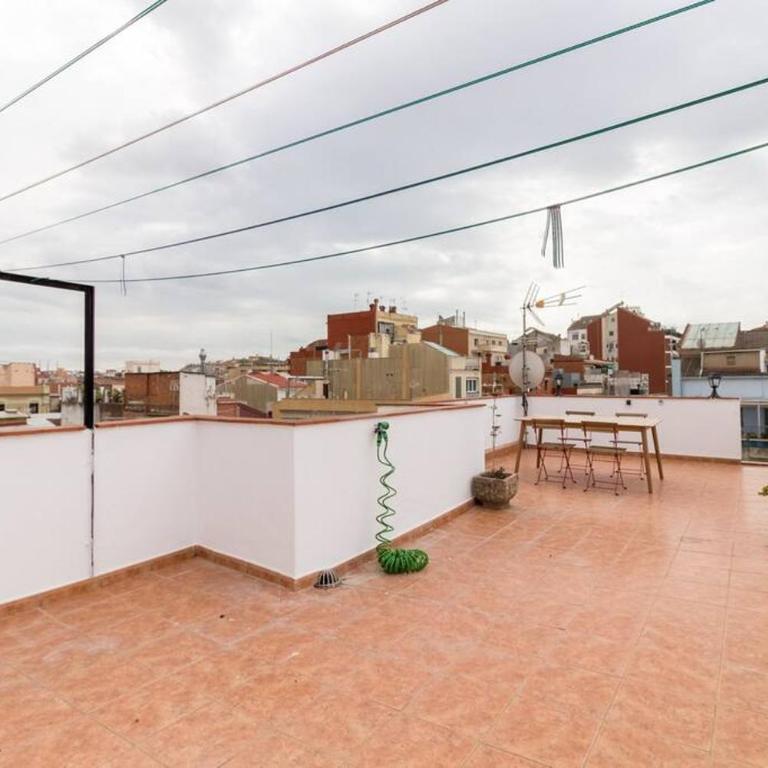 BeBarceloner Sant Andreu Apartments - Attic with terrace - One-Bedroom Apartment - 5
