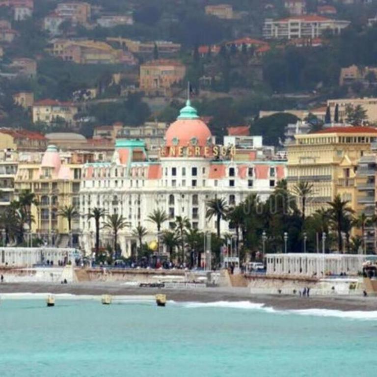 Luxurious 2 bedrooms on Promenades des Anglais - Appartement 2 Chambres - 15