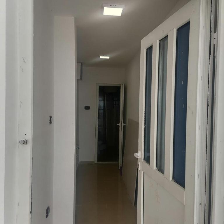 One minute to the beach - One-Bedroom Apartment - 5