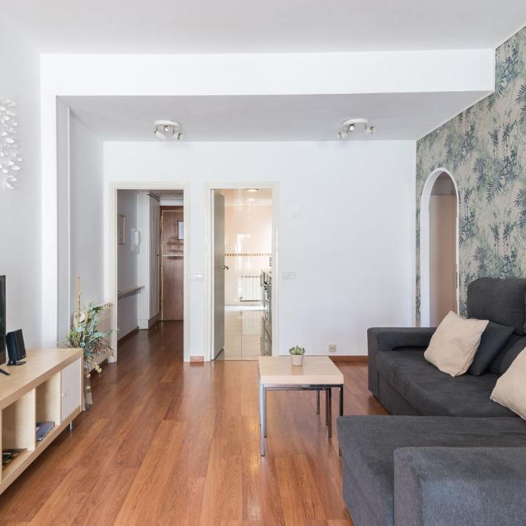 Apartment with terrace a step away from Montjuic, Barcelona - Two-Bedroom Apartment - 2