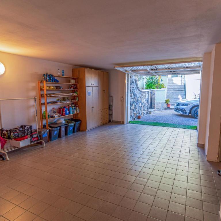 Villa Mimosa Diano Marina: exclusive use villa, garden, barbecue, 3 bedrooms and 3 bathrooms - Villa - 42