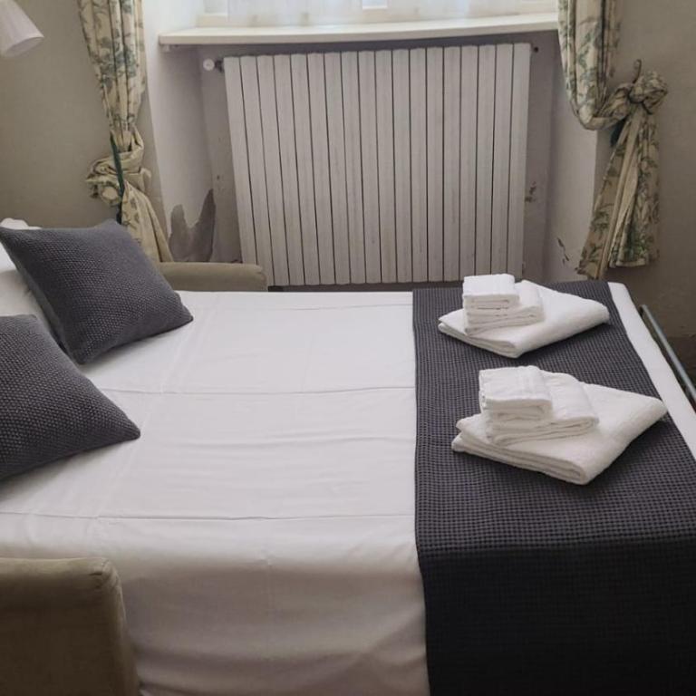 Luisa in Palazzo Bianchi - One-Bedroom Apartment - 4