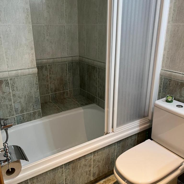 Casa de Fado - Two-Bedroom Apartment - 16