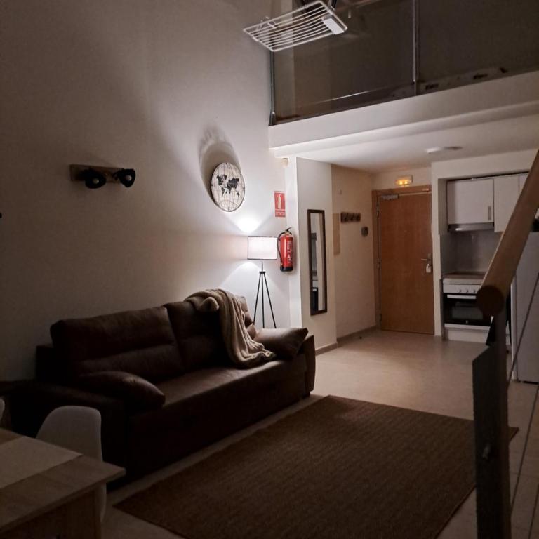 Acogedor loftcon garaje a 10min del aeropuerto e IFEMA - One-Bedroom Apartment - 4