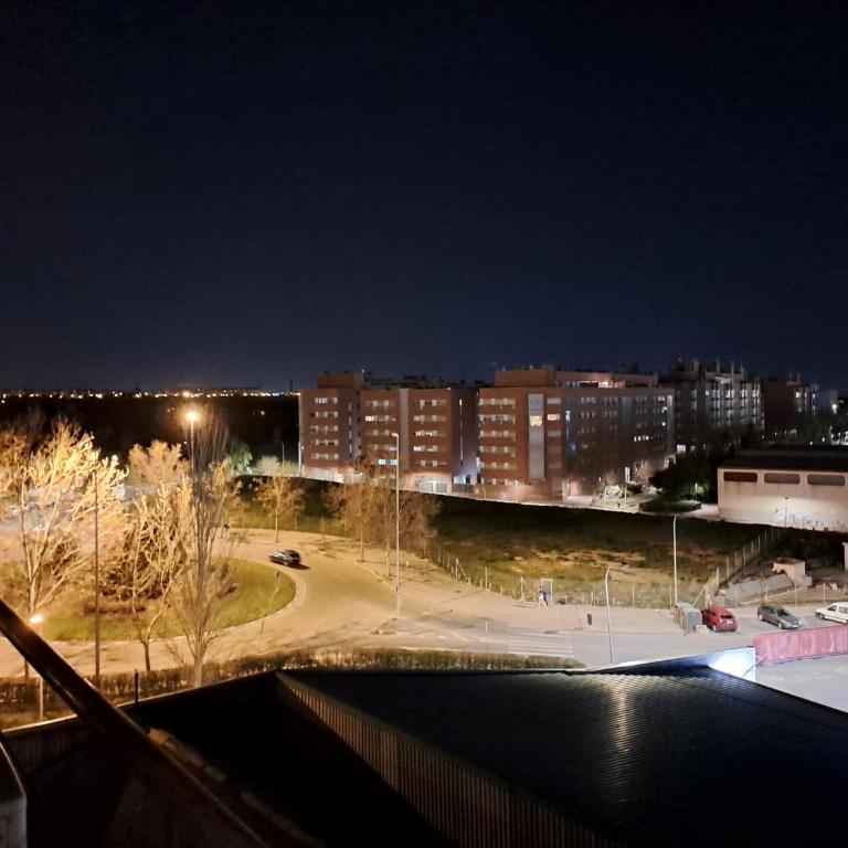 Acogedor loftcon garaje a 10min del aeropuerto e IFEMA - One-Bedroom Apartment - 17