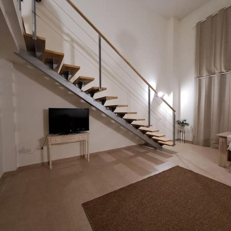 Acogedor loftcon garaje a 10min del aeropuerto e IFEMA - One-Bedroom Apartment - 31