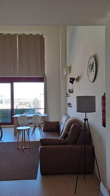 Acogedor loftcon garaje a 10min del aeropuerto e IFEMA - One-Bedroom Apartment - 42