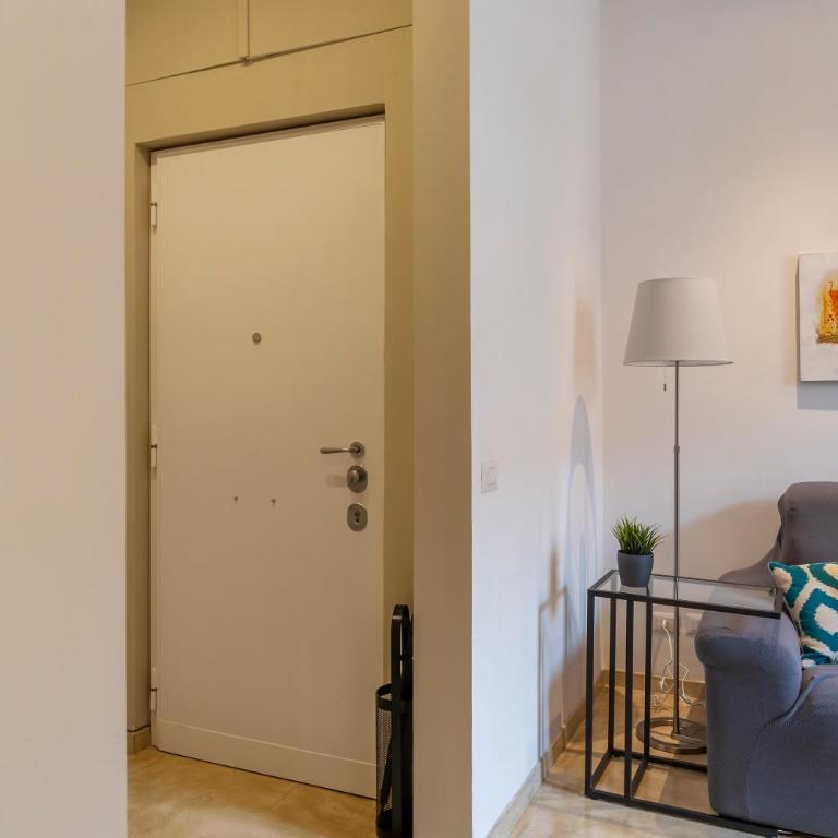 GuestHost - Bright Apartment near Villa Borghese - Monolocale - 10