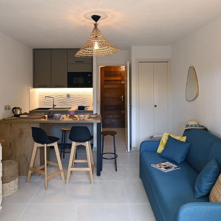Charmant studio 2à4 pers avec jardin et place de parking situé à 5 min à pied de la mer - Studio avec Terrasse - 20