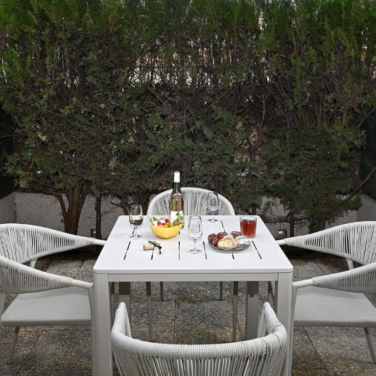 Charmant studio 2à4 pers avec jardin et place de parking situé à 5 min à pied de la mer - Studio avec Terrasse - 22