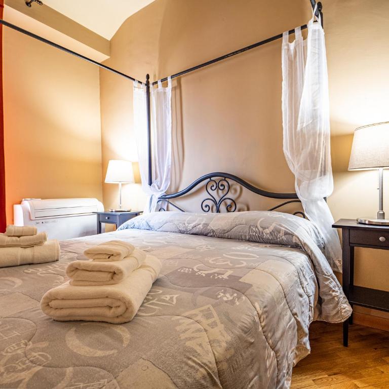 Vista sulle Poste Arezzo Centro - Appartamento con 3 Camere da Letto - 15