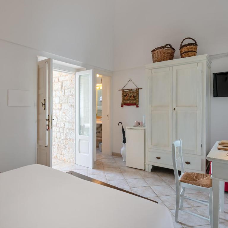 Agriturismo Masseria Aprile - Camera Matrimoniale/Doppia con Letti Singoli - 9
